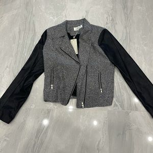 Danielrainn Blazer Size L with leather sleeves